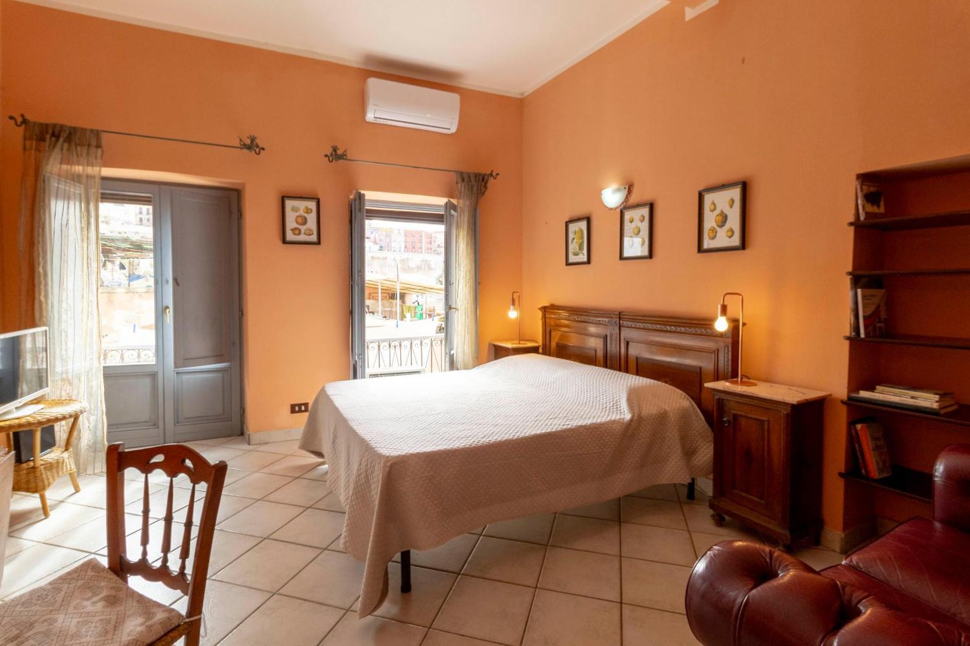 Laribiancos Cagliari Centro Storico Apartman Kültér fotó